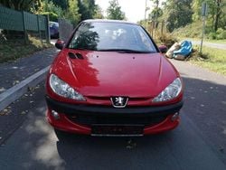 Ferrarirot Gebraucht 2002 Peugeot 206 Sport Kleinwagen | 1.800 € (Guter Preis)
