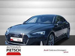 Grau Gebraucht 2023 Audi A5 Sportback Advanced Kombi | 41.570 € (Fairer Preis)