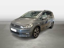 Grau Gebraucht 2022 VW Touran Highline Van / Kleinbus | 23.820 € (Guter Preis)