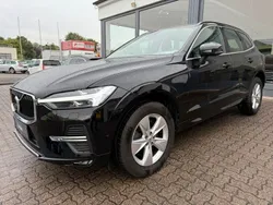 Schwarz Gebraucht 2022 Volvo XC60 Momentum SUV | 33.980 € (Guter Preis)
