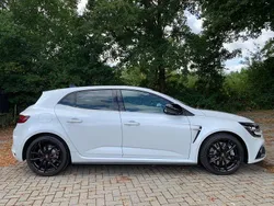 Weiß Gebraucht 2021 Renault Mégane IV R.S. Limousine | 29.500 € (Etwas zu teuer)
