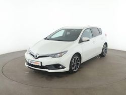 Weiß Gebraucht 2016 Toyota Auris Design Limousine | 13.570 € (Etwas zu teuer)
