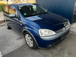 Blau Gebraucht 2003 Opel Corsa Kleinwagen | 500 € (Guter Preis)