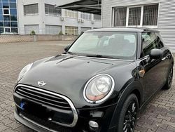 Schwarz Gebraucht 2015 Mini Metropolitan Limousine | 11.990 €