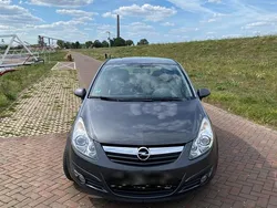 Grau Gebraucht 2010 Opel Corsa Kleinwagen | 2.000 € (Guter Preis)