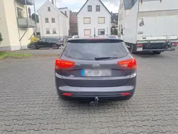 Grau Gebraucht 2013 Kia Ceed Kombi | 7.500 € (Fairer Preis)