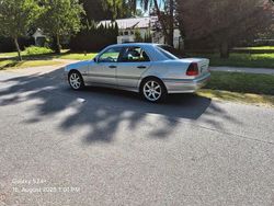 Silber Gebraucht 2000 Mercedes C180 Classic Limousine | 6.490 €