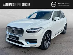 Crystal weiß perleffekt Gebraucht 2024 Volvo XC90 Plus SUV | 63.750 € (Fairer Preis)