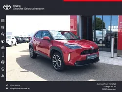 Rot Gebraucht 2022 Toyota Yaris Cross Elegant SUV | 24.390 € (Fairer Preis)