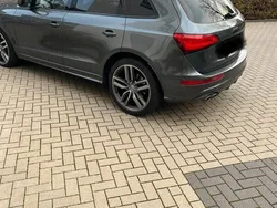 Grau Gebraucht 2016 Audi SQ5 Competition SUV | 27.990 € (Etwas zu teuer)