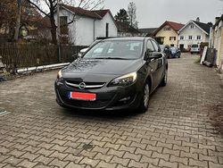 Gebraucht 2015 Opel Astra Edition Limousine | 8.500 € (Fairer Preis)