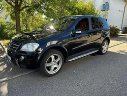 Schwarz Gebraucht 2007 Mercedes ML500 SUV | 15.200 € (Teuer)