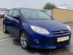 Blau Gebraucht 2014 Ford Focus SYNC Edition Limousine | 7.400 € (Fairer Preis)