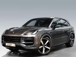 Grau Gebraucht 2024 Porsche Cayenne SUV | 118.881 € (Superpreis)