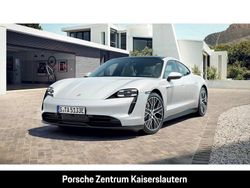 Weiß Gebraucht 2023 Porsche Taycan Limousine | 79.920 € (Teuer)
