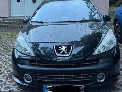 Schwarz Gebraucht 2008 Peugeot 207 Limousine | 3.200 € (Etwas zu teuer)