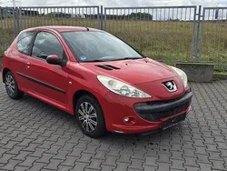Rot Gebraucht 2011 Peugeot 206 Limousine | 3.400 € (Fairer Preis)