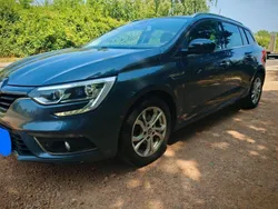 Blau Gebraucht 2019 Renault Mégane IV Bose Edition Limousine | 7.999 € (Fairer Preis)