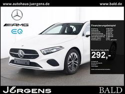 Weiss polarweiß Gebraucht 2024 Mercedes A200 Progressive Limousine | 31.630 € (Etwas zu teuer)