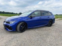 Blau Gebraucht 2022 VW Golf VIII R Kombi | 36.998 € (Fairer Preis)