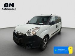 Weiß Gebraucht 2013 Opel Combo Selection Van / Kleinbus | 6.990 € (Fairer Preis)