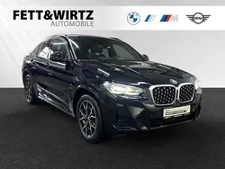 Carbonschwarz metallic Gebraucht 2024 BMW X4 M Sport SUV | 57.490 € (Superpreis)