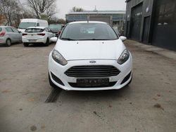 Weiß Gebraucht 2014 Ford Fiesta SYNC Edition Limousine | 5.490 € (Fairer Preis)