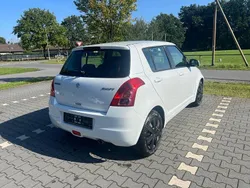 Weiß Gebraucht 2010 Suzuki Swift Limited Limousine | 4.700 € (Etwas zu teuer)