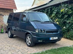Blau Gebraucht 1992 VW T4 Van | 8.000 €
