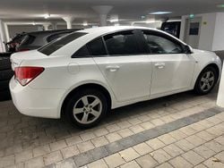 Weiß Gebraucht 2011 Chevrolet Cruze LT Limousine | 3.700 € (Fairer Preis)