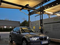 Grau Gebraucht 2004 BMW 320 Basis Limousine | 5.500 € (Teuer)