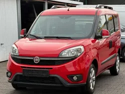 Rot Gebraucht 2015 Fiat Doblò Lounge Van / Kleinbus | 6.499 € (Guter Preis)