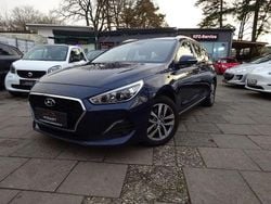 Blau Gebraucht 2019 Hyundai i30 Trend Kombi | 7.990 € (Guter Preis)