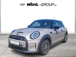 Grau Gebraucht 2021 Mini Cooper SE Hatch Kleinwagen | 17.970 € (Fairer Preis)