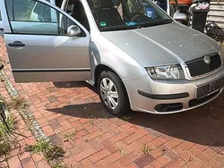 Silber Gebraucht 2006 Skoda Fabia Kombi | 2.800 €