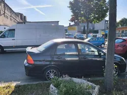 Schwarz Gebraucht 2003 Suzuki Liana Limousine | 600 € (Guter Preis)