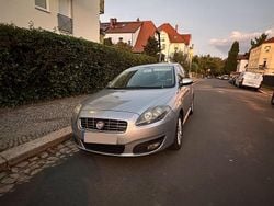 Beige Gebraucht 2011 Fiat Croma Kombi | 3.600 € (Fairer Preis)