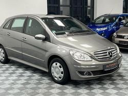 Grau Gebraucht 2006 Mercedes B170 Van / Kleinbus | 3.333 € (Fairer Preis)
