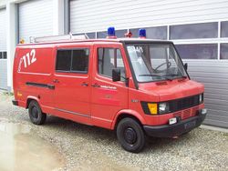 Rot Gebraucht 1989 Mercedes T1 Van | 9.950 €