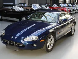 Blau Gebraucht 2001 Jaguar XK8 Coupé | 9.900 € (Superpreis)