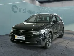 Schwarz Gebraucht 2023 VW Tiguan Move SUV | 31.550 € (Fairer Preis)