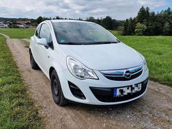 Weiß Gebraucht 2013 Opel Corsa Kleinwagen | 3.400 € (Guter Preis)