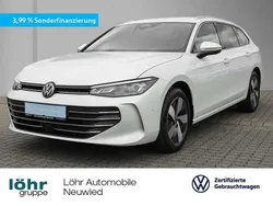 Oryxweiß perlmutteffekt Gebraucht 2024 VW Passat Business Kombi | 31.980 € (Fairer Preis)