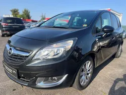 Schwarz Gebraucht 2017 Opel Meriva Active Van / Kleinbus | 7.990 € (Fairer Preis)