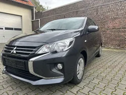 Grau Gebraucht 2023 Mitsubishi Space Star Select Limousine | 12.499 € (Fairer Preis)