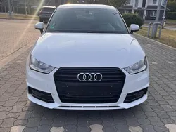 Weiß Gebraucht 2015 Audi A1 Kleinwagen | 6.500 € (Superpreis)