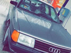 Grau Gebraucht 1985 Audi 100 Limousine | 2.300 €