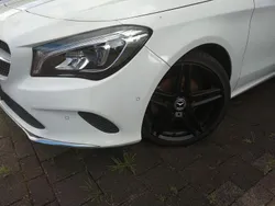 Weiß Gebraucht 2019 Mercedes CLA180 Shooting Brake Urban Kombi | 16.666 € (Superpreis)
