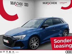 Blau Neu 2025 Audi RS3 Sportback Sport Kleinwagen | 67.888 € (Superpreis)