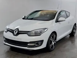 Weiß Gebraucht 2014 Renault Mégane III Expression Coupé | 7.490 € (Fairer Preis)